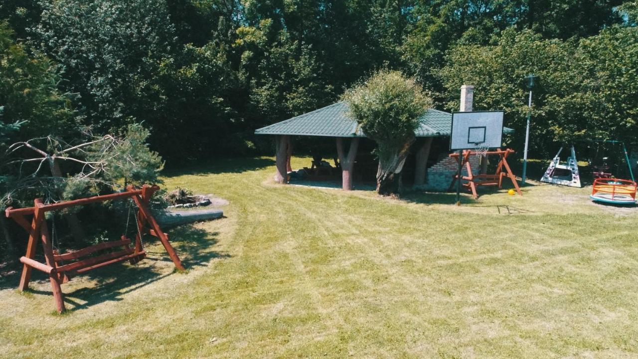 Hotel Kolo Zolwia Gąski Exterior foto